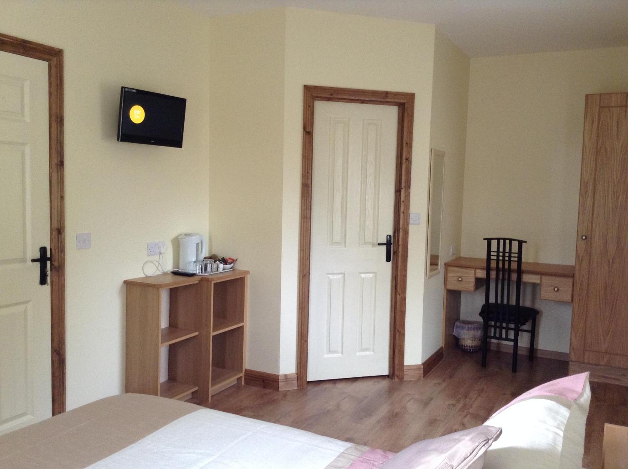 Deerpark Manor Bed And Breakfast Swinford Rum bild