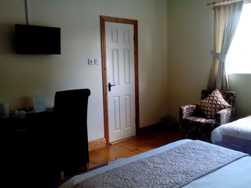 Deerpark Manor Bed And Breakfast Swinford Exteriör bild