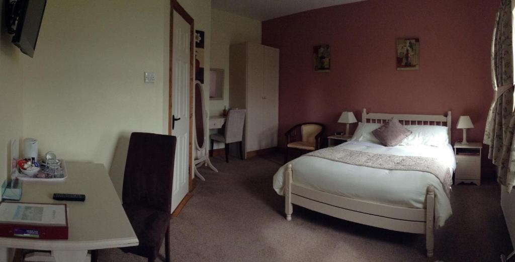 Deerpark Manor Bed And Breakfast Swinford Exteriör bild